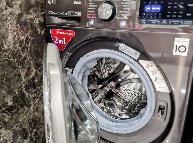 Block Wilson * Tirana